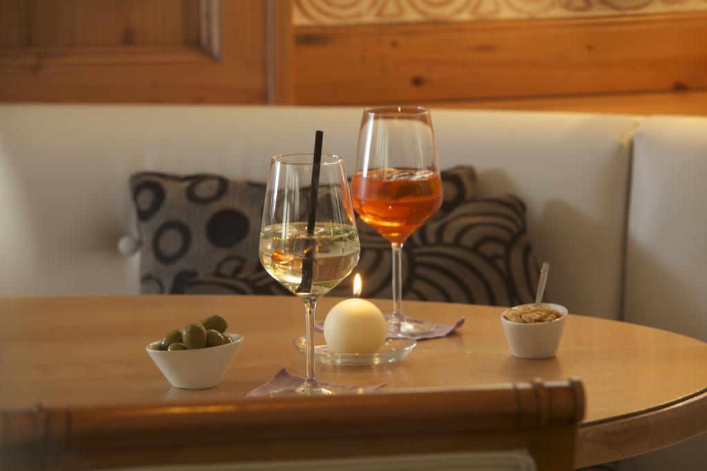 Hotel Castel Pietra 4*